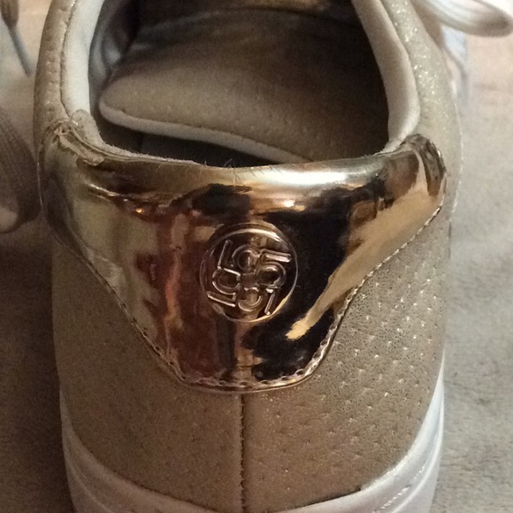 Liz Claiborne sneakers - Picture 7 of 9